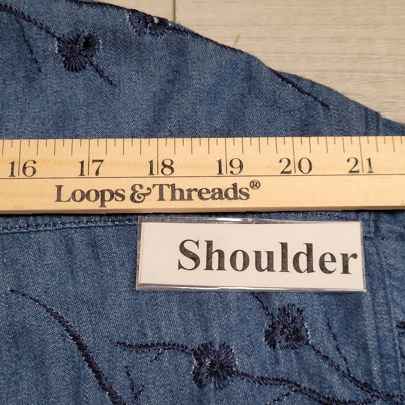 Vintage Gene Ewin BIS Shirt Womens M Wrinkled Rich Denim Embroidered 90’s USA