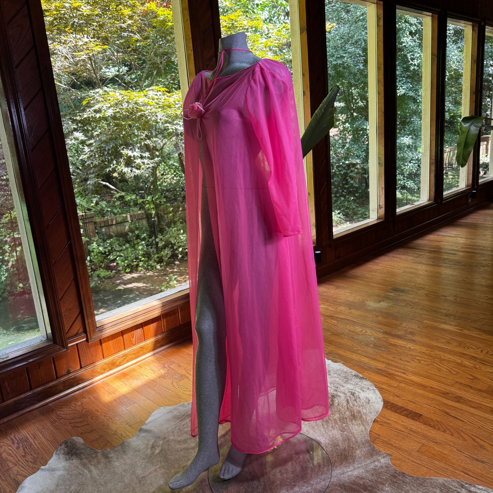 Vintage 60s 70s Hollywood Vassarette Glamour Peignoir Robe Sheer Loungewear 34