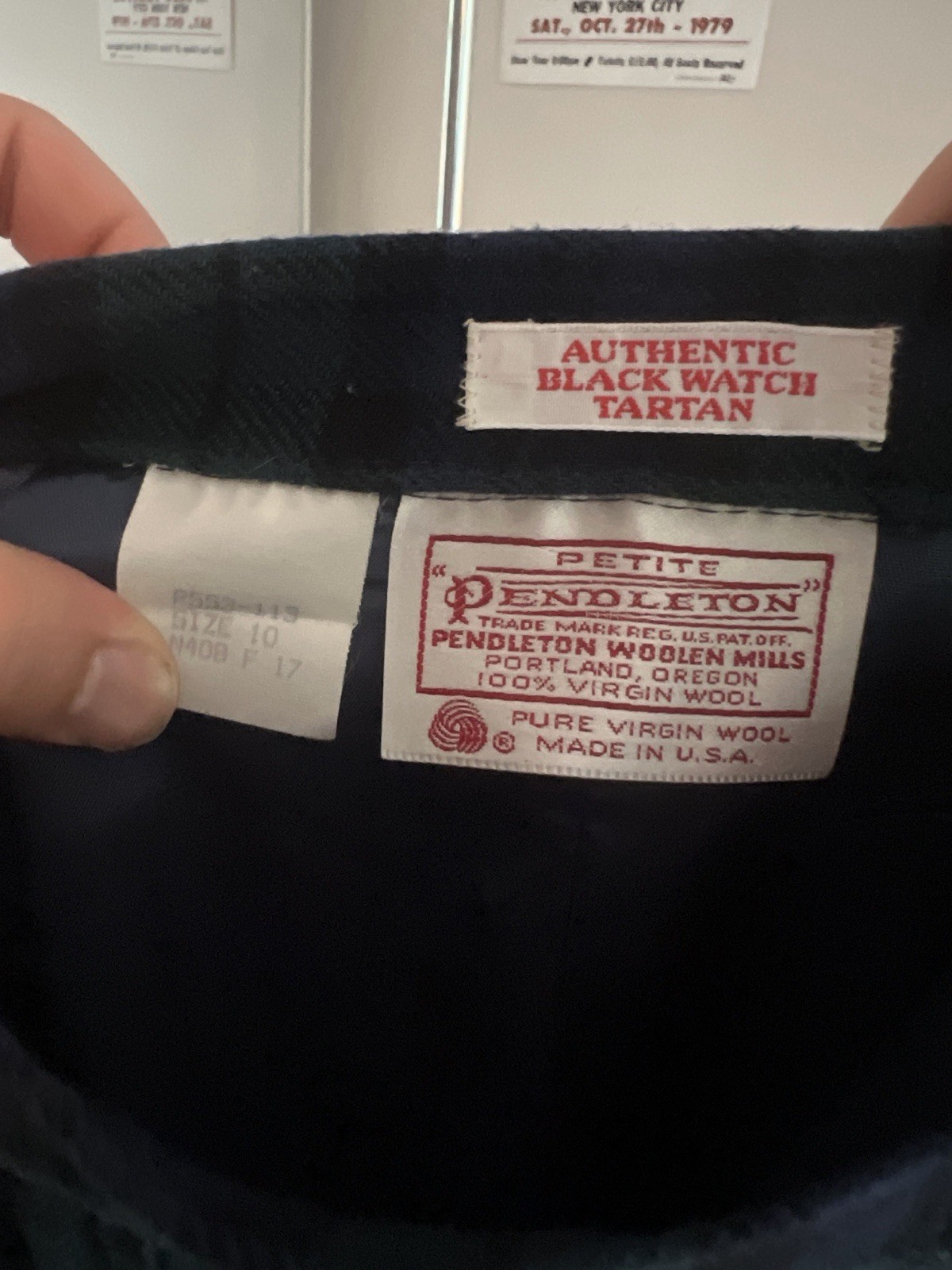 Vintage Pendleton Black Watch Tartan Wool Suit Set Petite 10 USA Velvet Collar