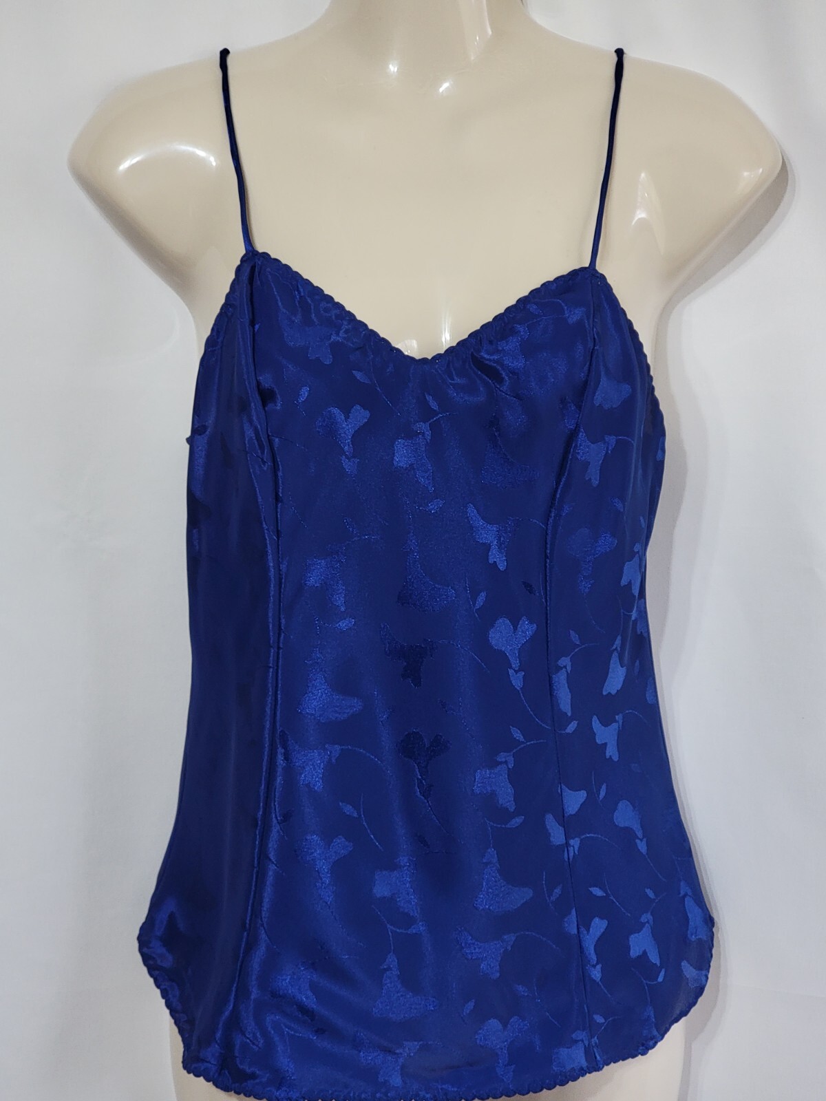 VINTAGE DENNA CAMISOLE CAMI SHINY SEXY SIZE 34 100% POLYESTER IN BLUE USA MADE