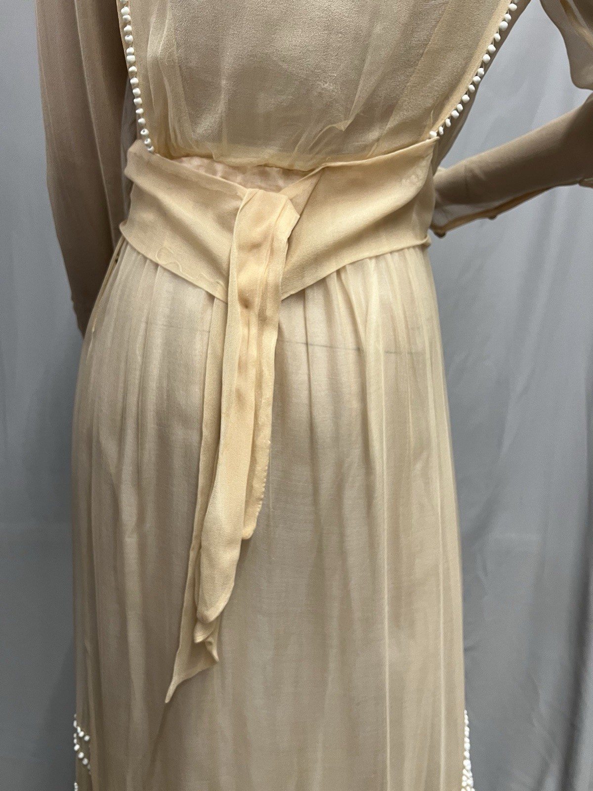 Edwardian Ca. 1913-1915 Ivory Silk Beaded Dinner Dress Antique