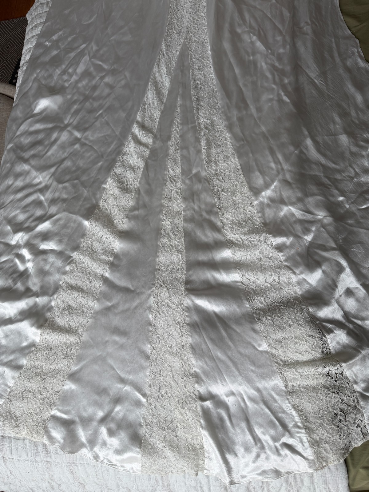 1940s Cathedral Wedding Dress
