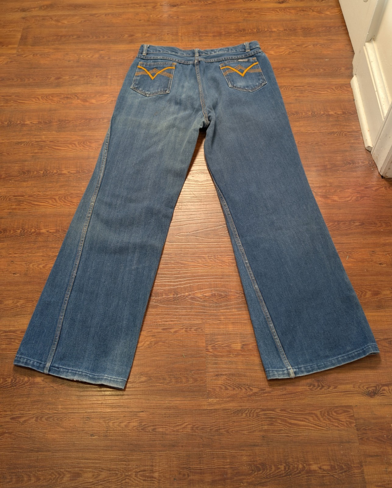 Vintage 70s ‘American Graffiti’ Unisex Flare Bell Bottom Jeans -Sz 32 x 31.5