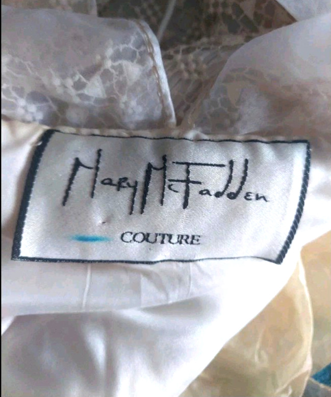 Vtg Mary McFadden Couture White Dress Fortuny Pleated Crochet Overlay XS Women