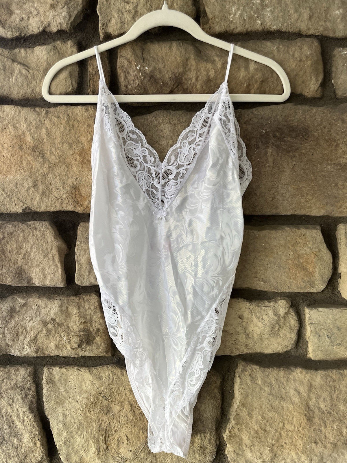 Vintage White Lingerie Lot 60s 70s 90s Lace Satin Nylon Beau Monde Vanity Fair