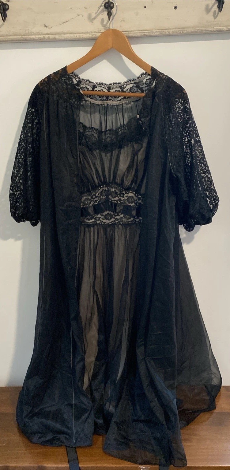 Vintage Vanity Fair Peignoir Nightgown Robe Set Black Sz 36 *As-Is Please Read*