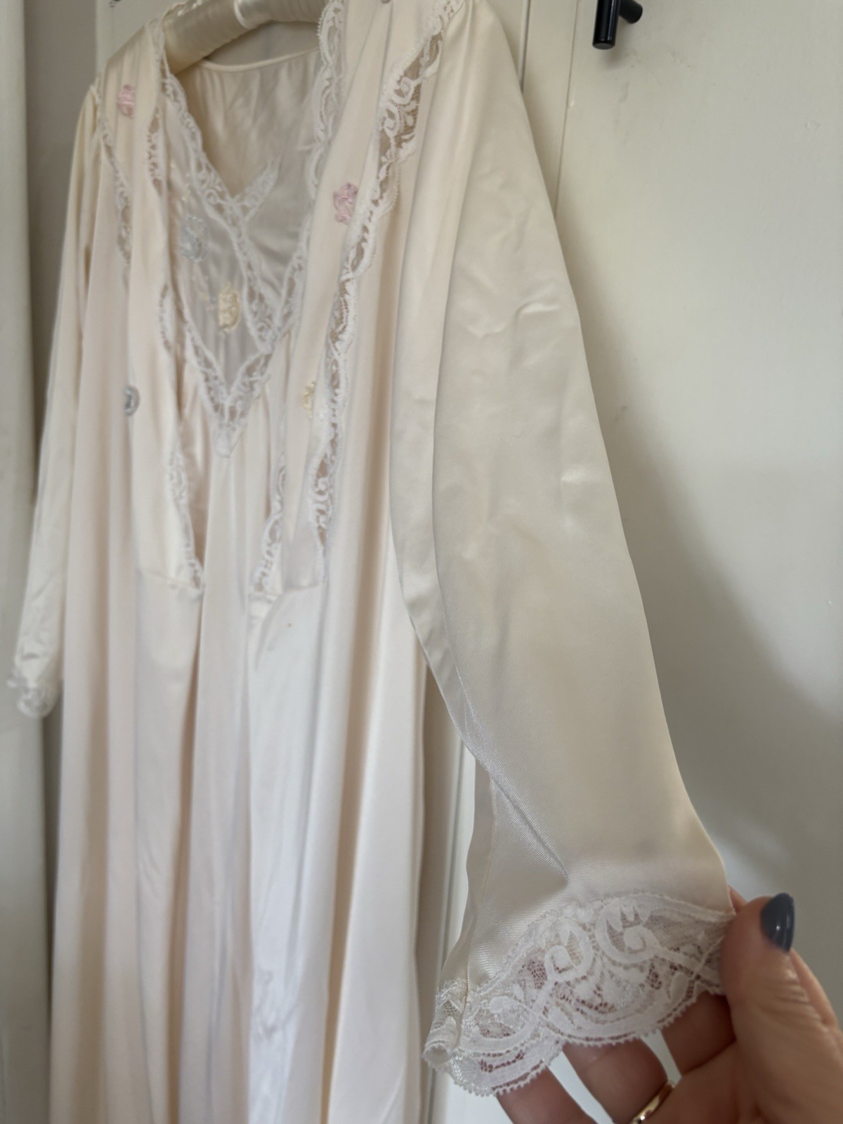 VTG Shadowline Peignoir Set Negligee Lace Light Blush Small Med 2 Pc Gown Robe