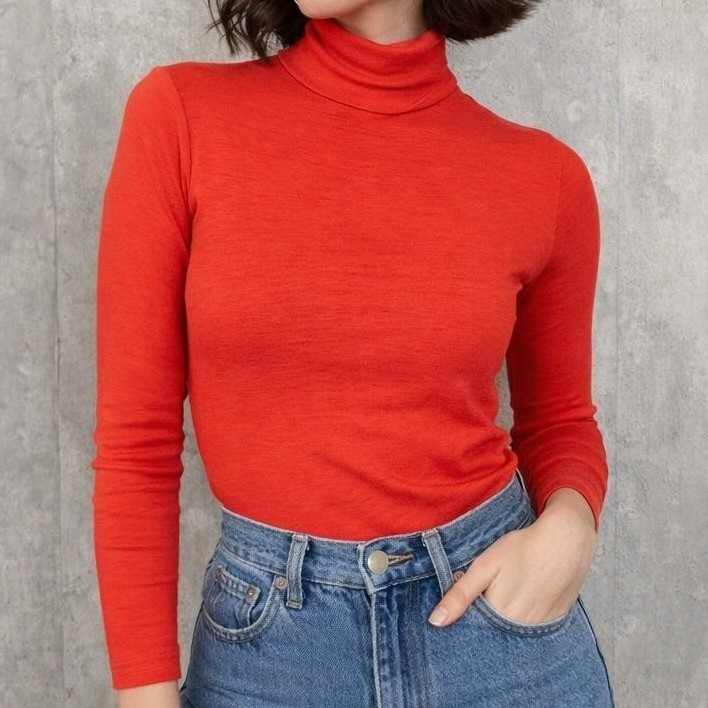 Vintage Point East Red Orange Turtleneck Top Stretch Knit Long Sleeve Womens