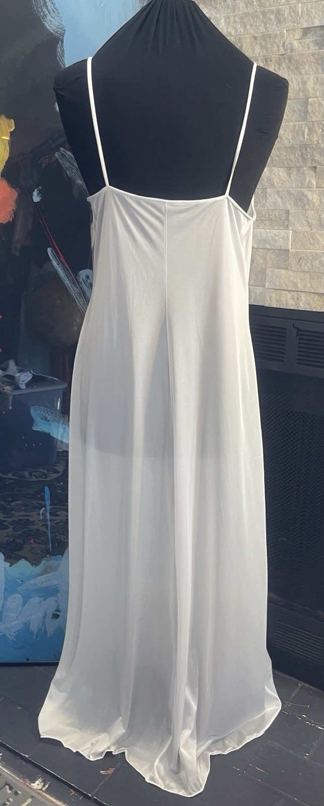 VTG GILEAD Ivory Nylon Full-length Nightgown Lingerie Size Medium 1980s