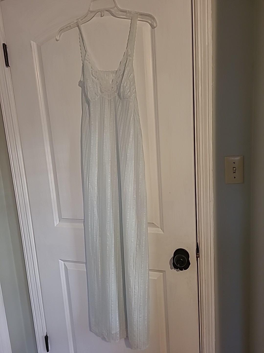 Dixie Belle Nylon Seafoam Green Full Length Nightgown Size S