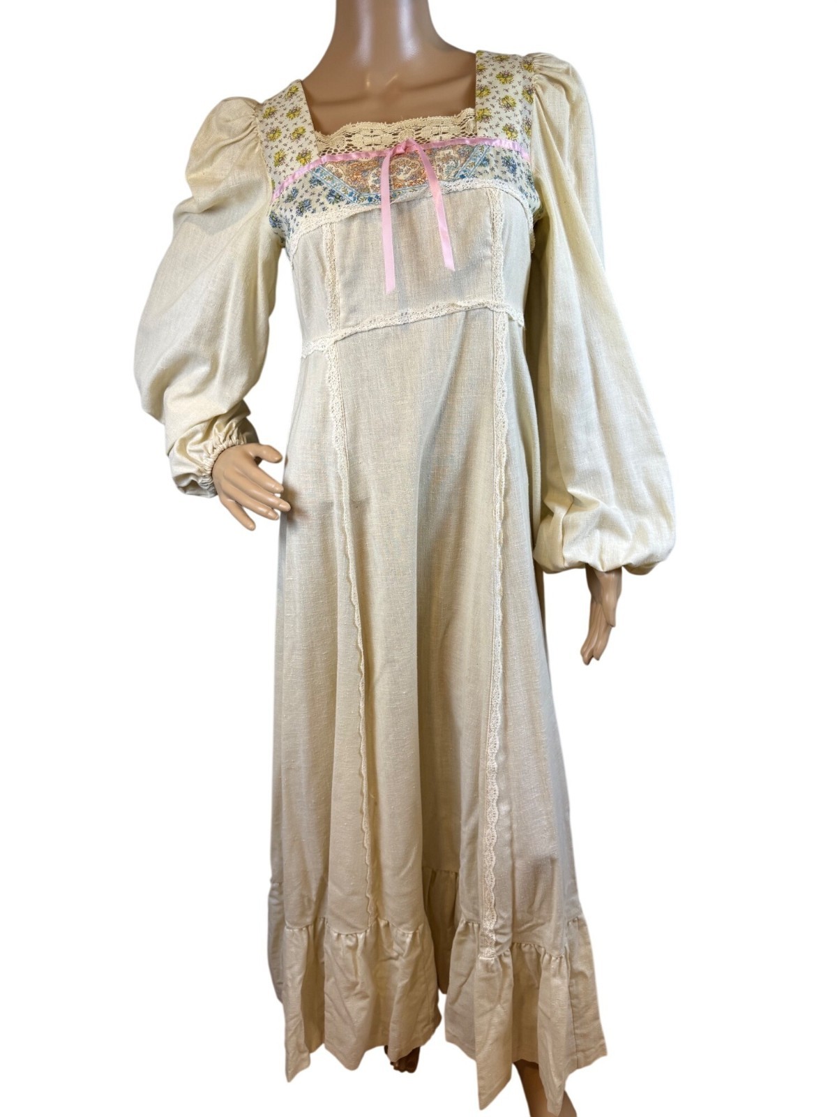 Vintage 1970s Prairie Boho Dress Size 11/12 Lace Patchwork Cottagecore Maxi
