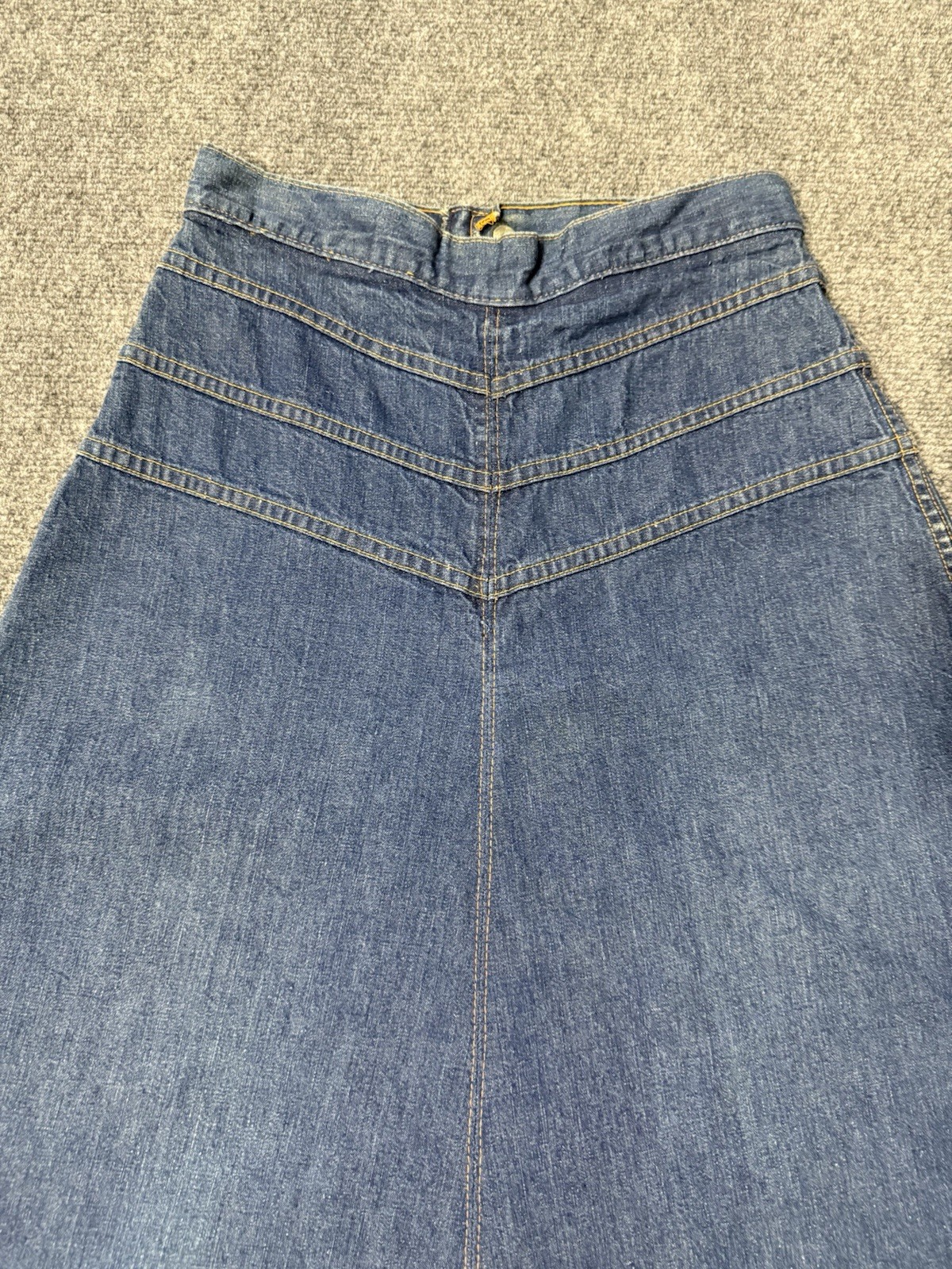 70s Vintage Boho Blue Denim Jean Aline Skirt Flared Chevron 26in Waist