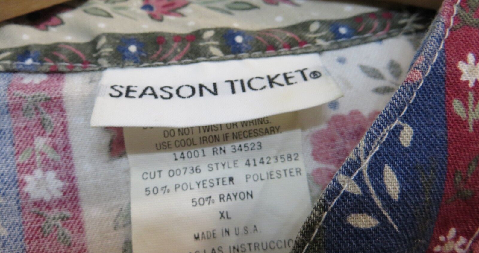 Vintage Look Season Ticket Shirt Women XL Multicolor Floral Striped 80s 90s Look