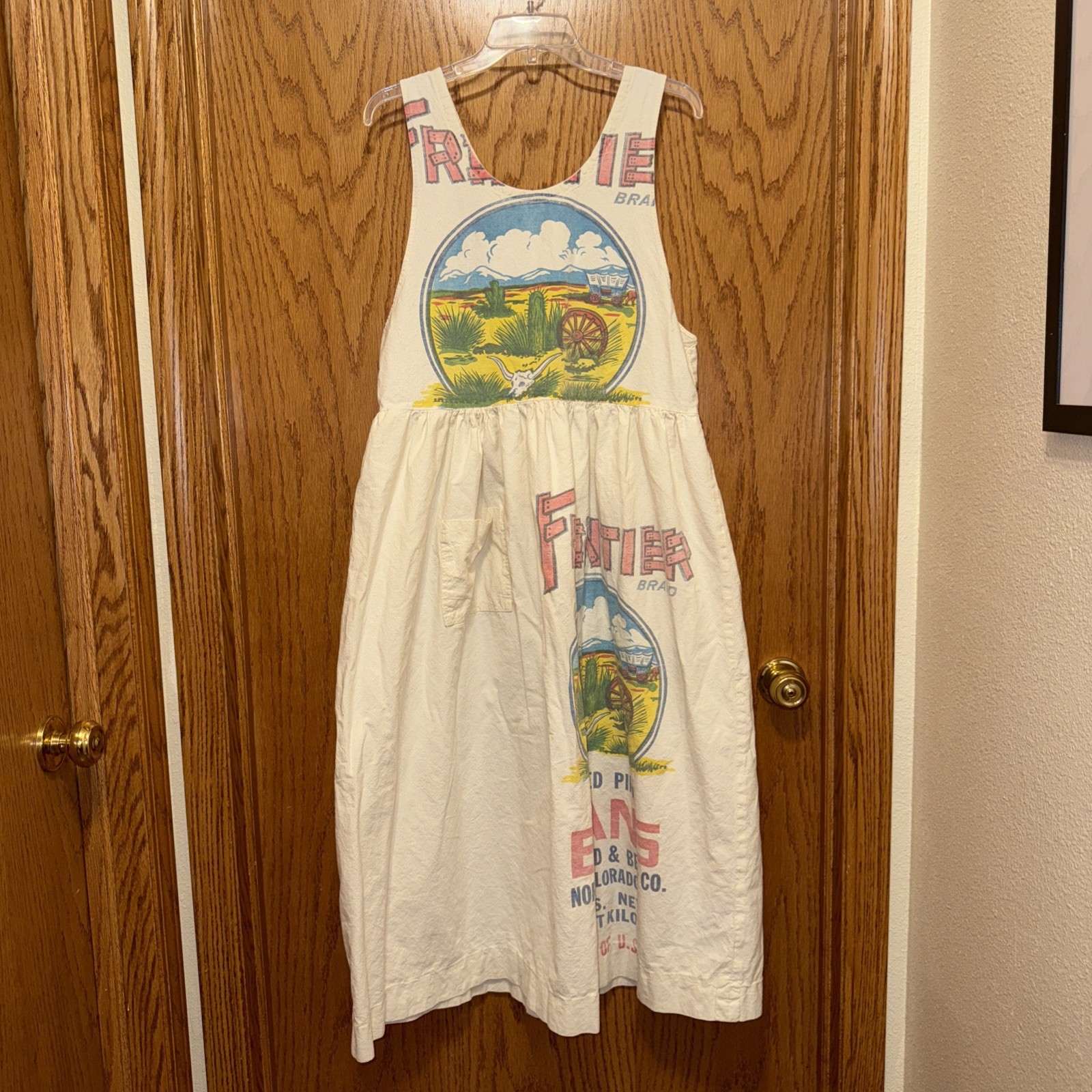 Vintage Frontier Bean Seed Sack Dress Gill, COLORADO Large Western Graphic