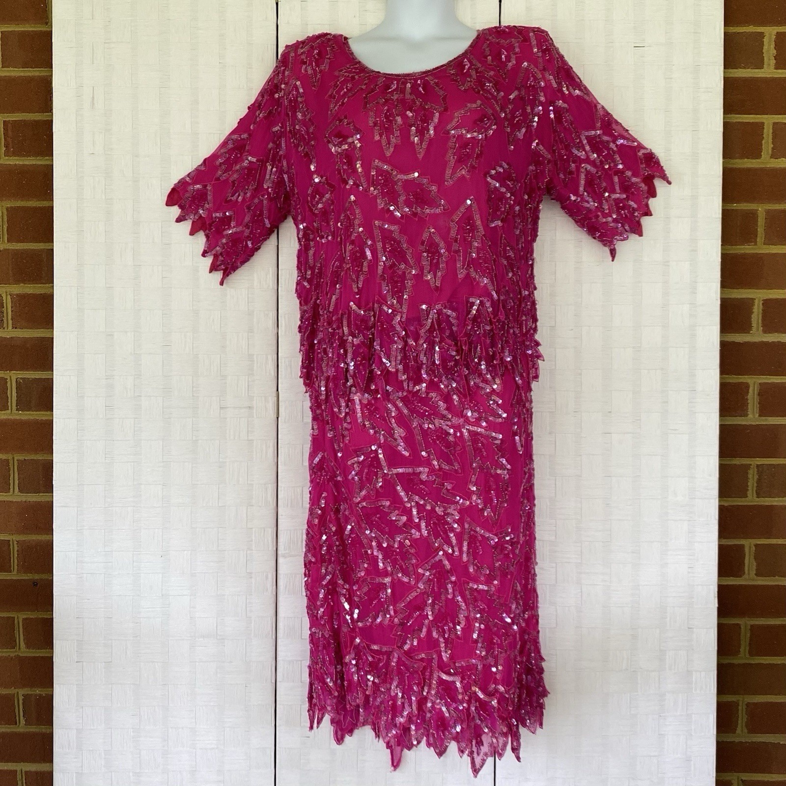 Royal Feelings Audrey Jones Skirt Set Women M Magenta Silk Sequin Beaded Vintage