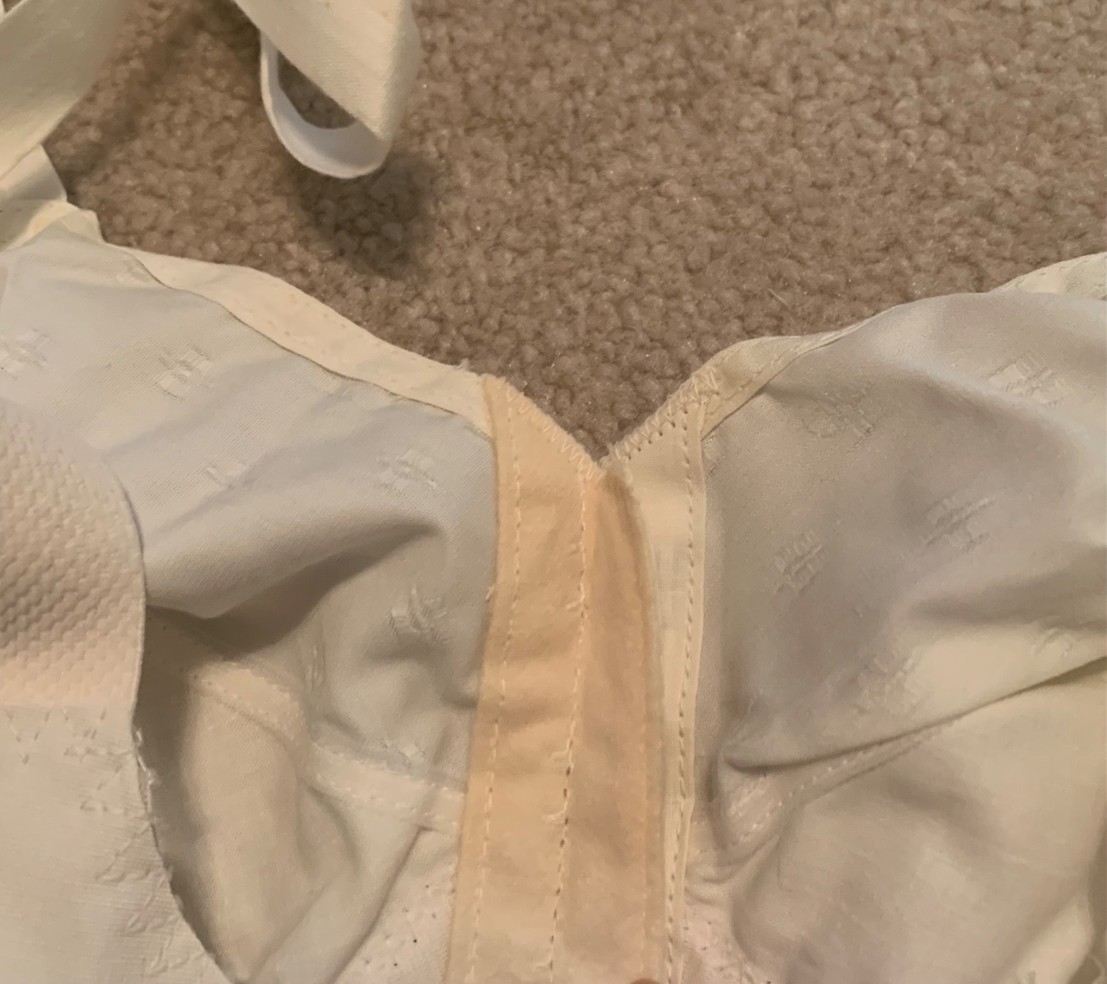 NIB Vintage Sears Under Fashions White Full-Coverage Front Closure Bra
