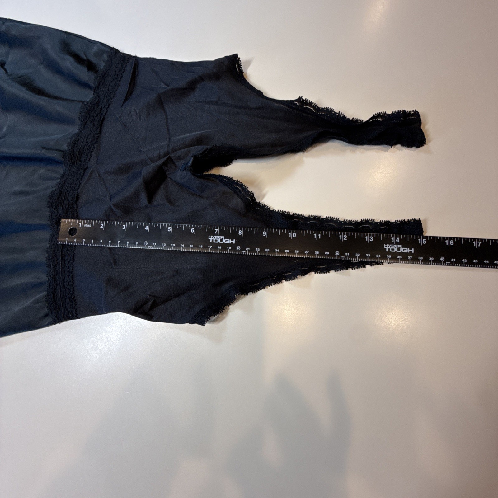 Vintage 1980s Maidenform “Something Special” Black Full Slip Size 32 USA Union