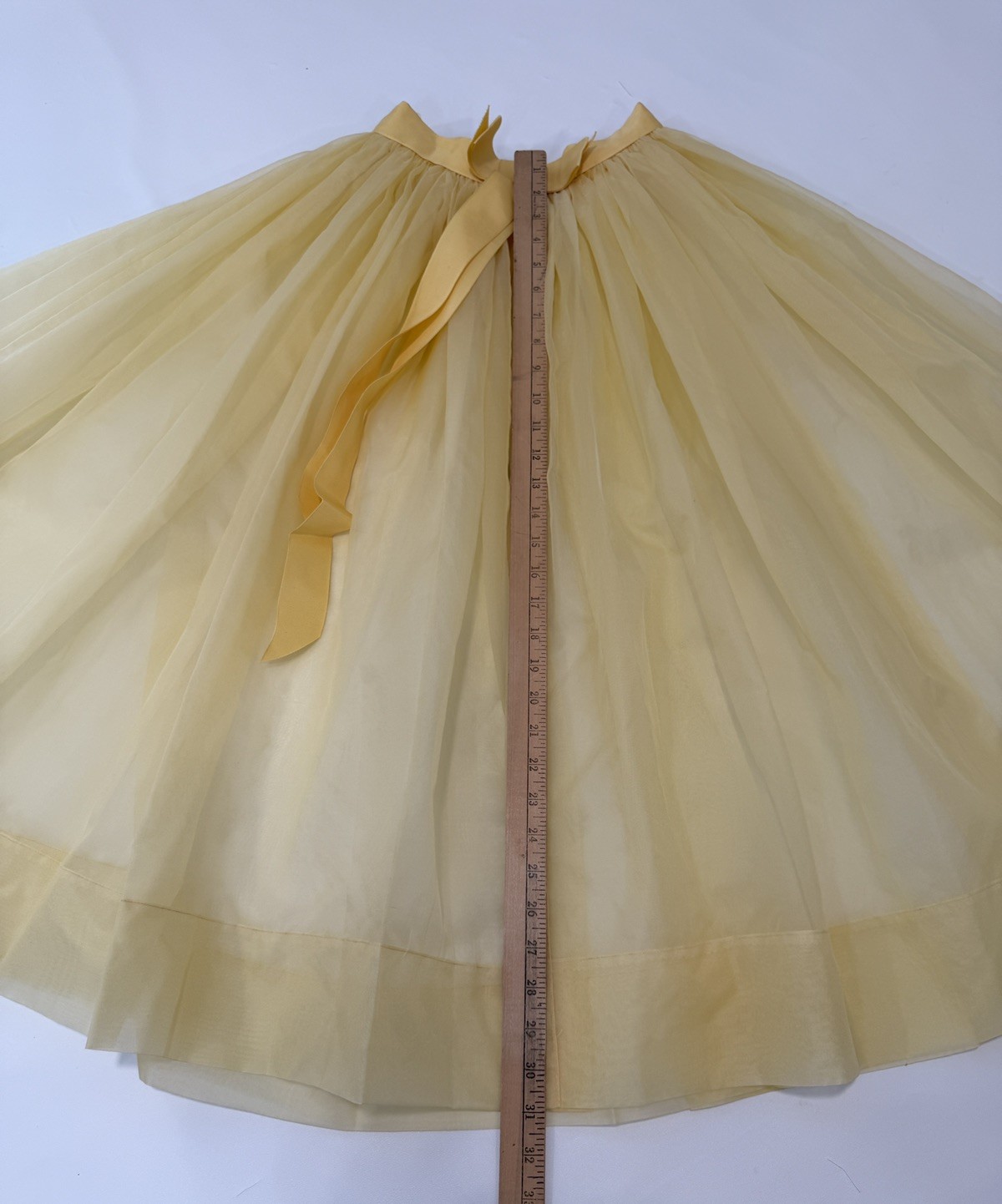 VTG 1950’s Tulle Apron Skirt Overskirt Tabard Skirt Yellow Waist 25” Holiday