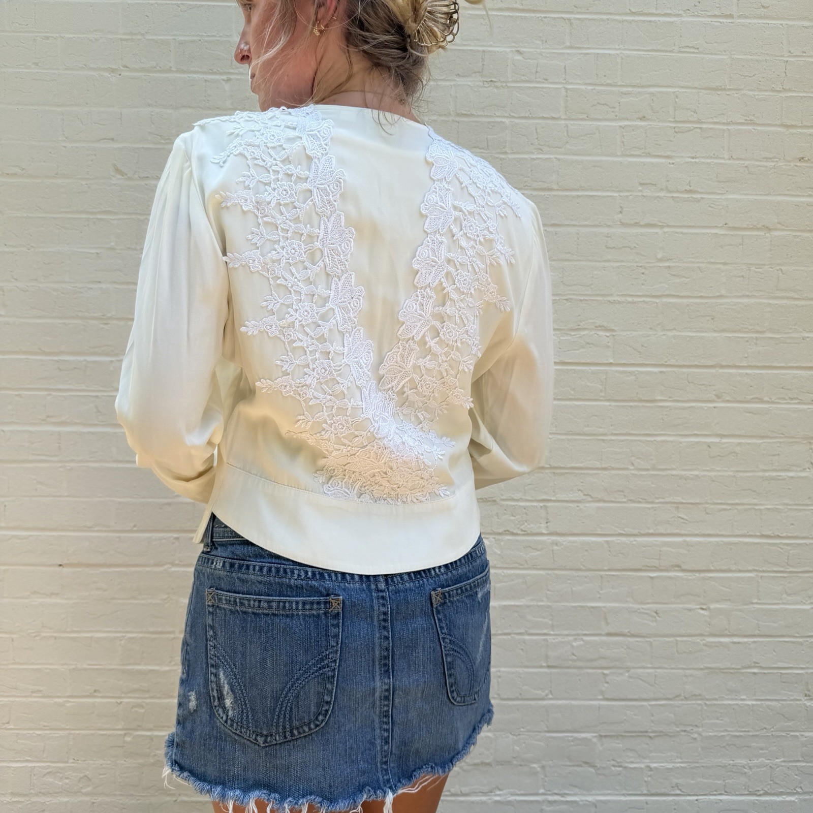 Vintage 90’s ivory lace silky cardigan