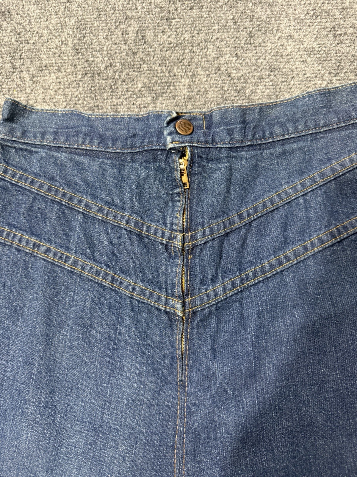 70s Vintage Boho Blue Denim Jean Aline Skirt Flared Chevron 26in Waist
