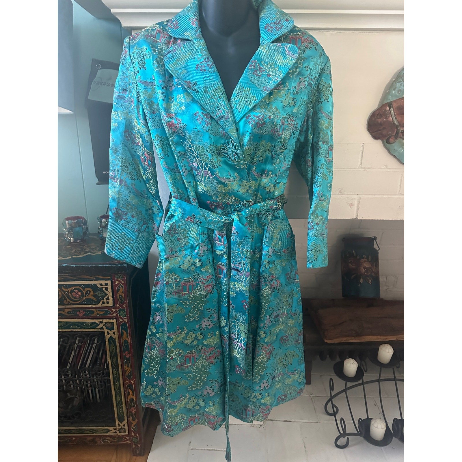 VINTAGE 60’s 70’s PEONY BRAND TURQUOISE SHANGHAI CHINA SILK BROCADE JACKET ROBE