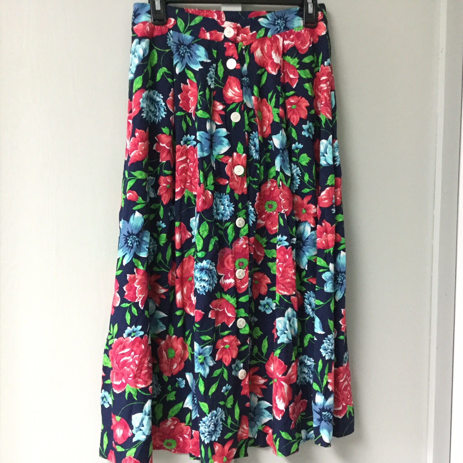 Vintage 1980’s Multi Color Skirt Women’s Size 10 Pocket Floral Button Front