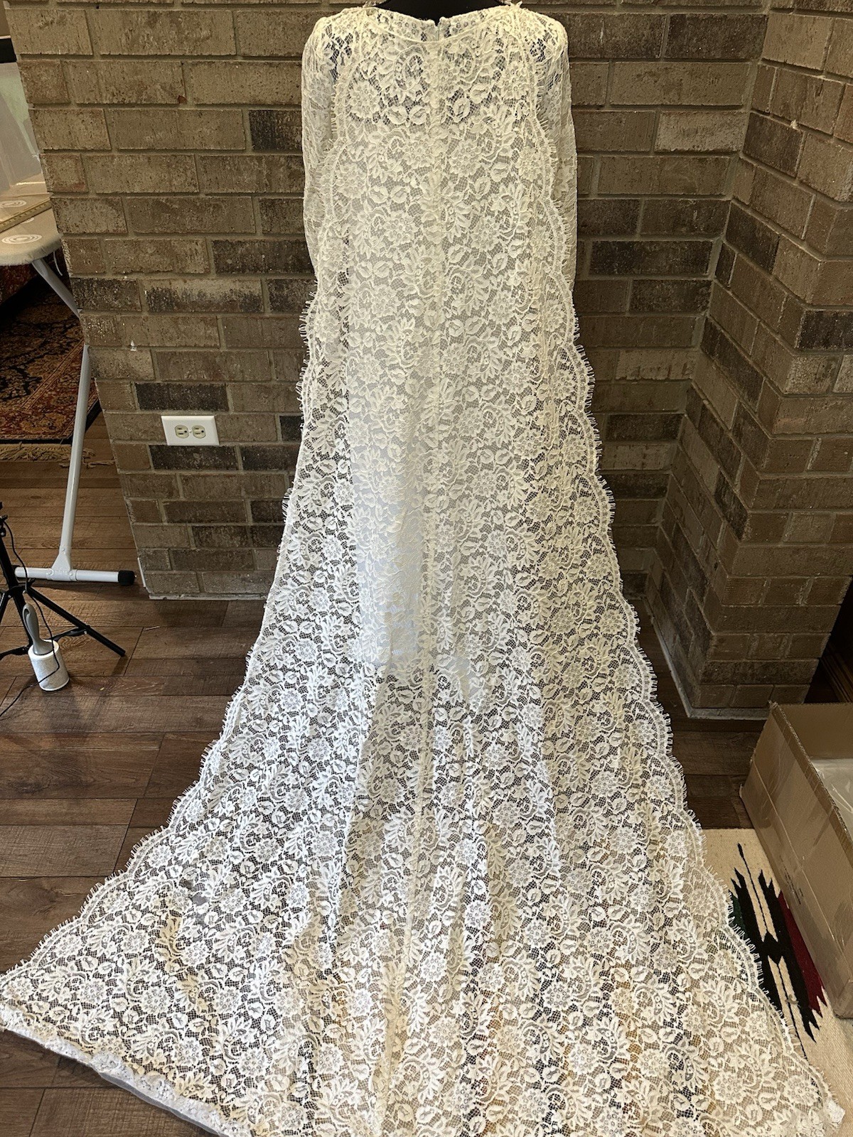 Vintage Column LONG SLEEVE BRIDE DRESS WEDDING GOWN Lace Train Small 603-50