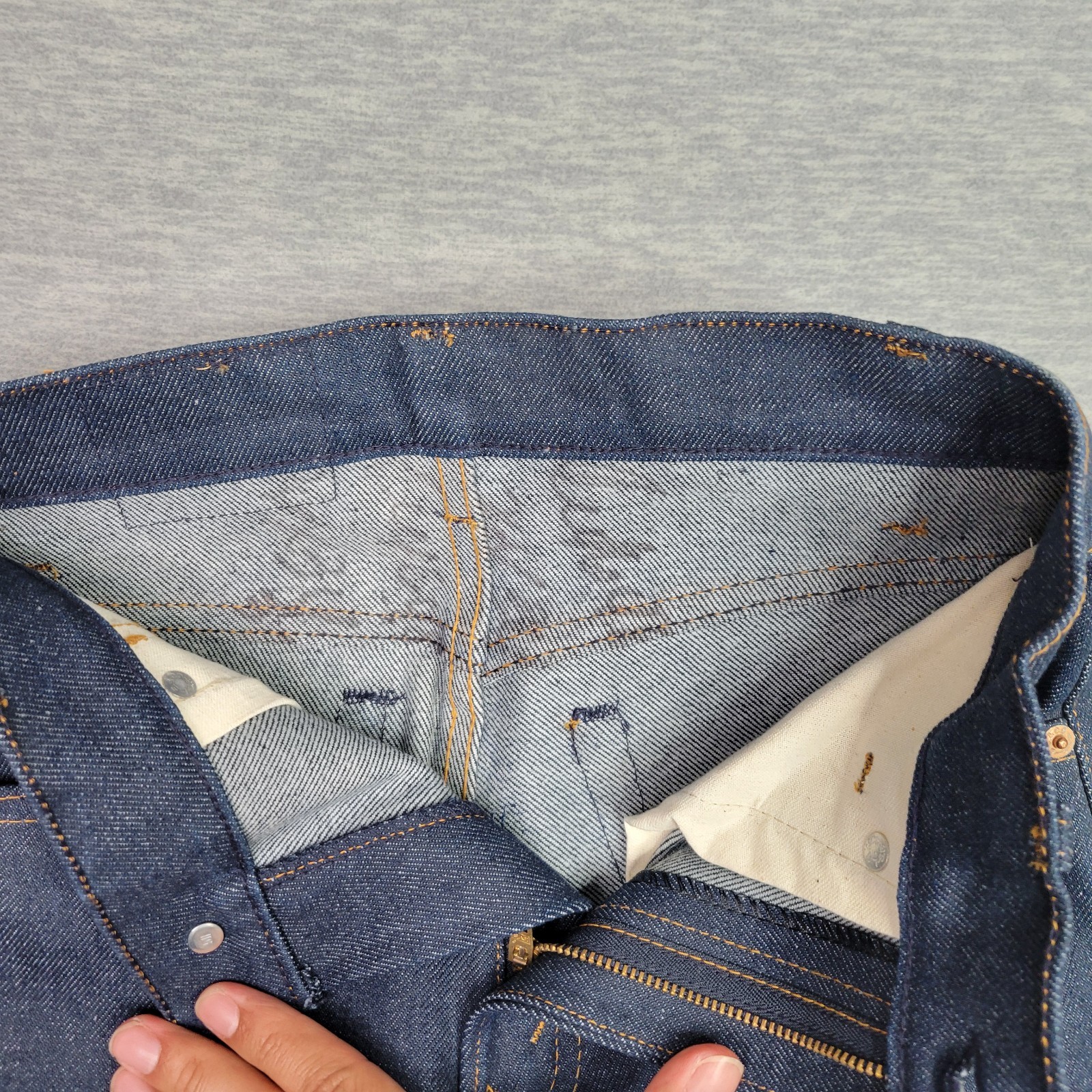 VTG 80s Levis Student Jeans Size 26×34 Made In USA Sample Pair SEE DESCRIPTION