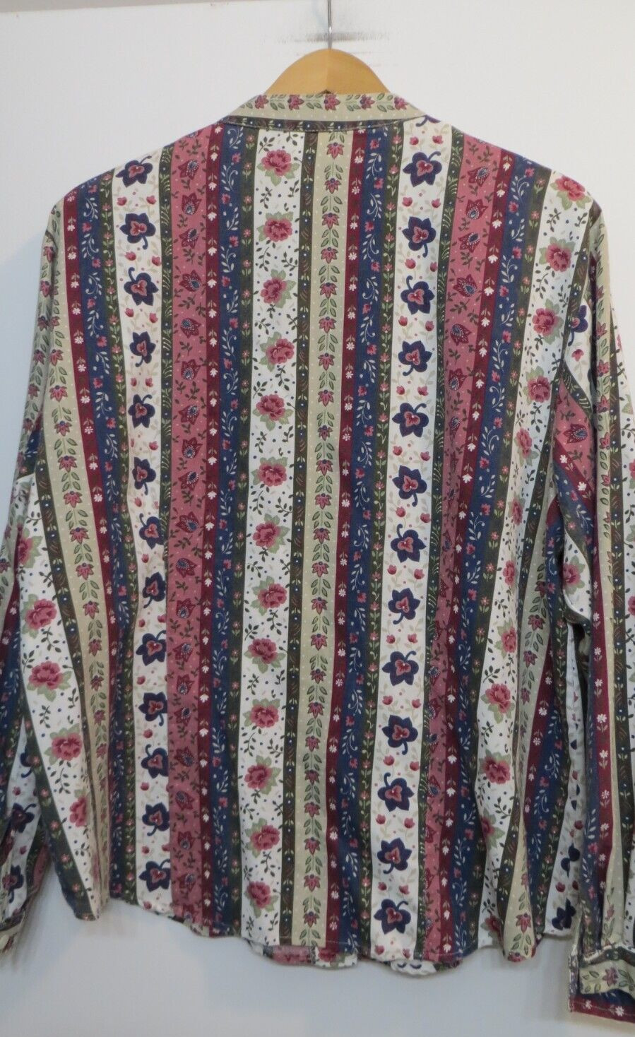 Vintage Look Season Ticket Shirt Women XL Multicolor Floral Striped 80s 90s Look