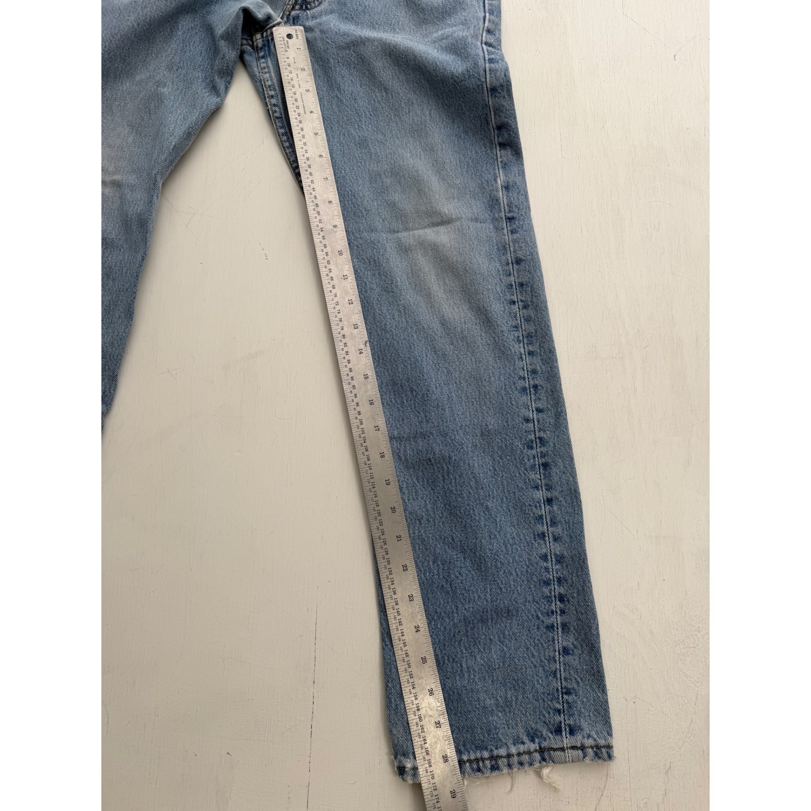 Vintage Levis 614 High Waisted Straight Leg Jeans Light Wash Made in USA W26 L28