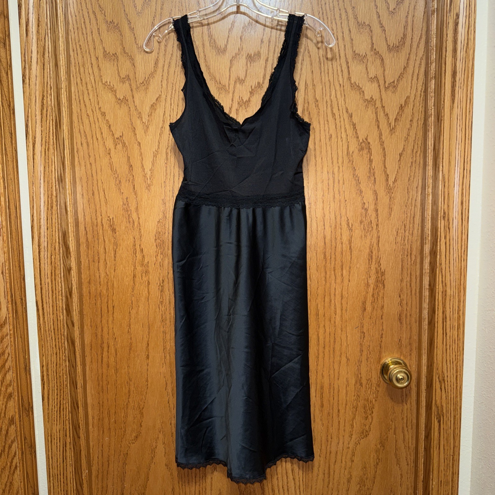 Vintage 1980s Maidenform “Something Special” Black Full Slip Size 32 USA Union