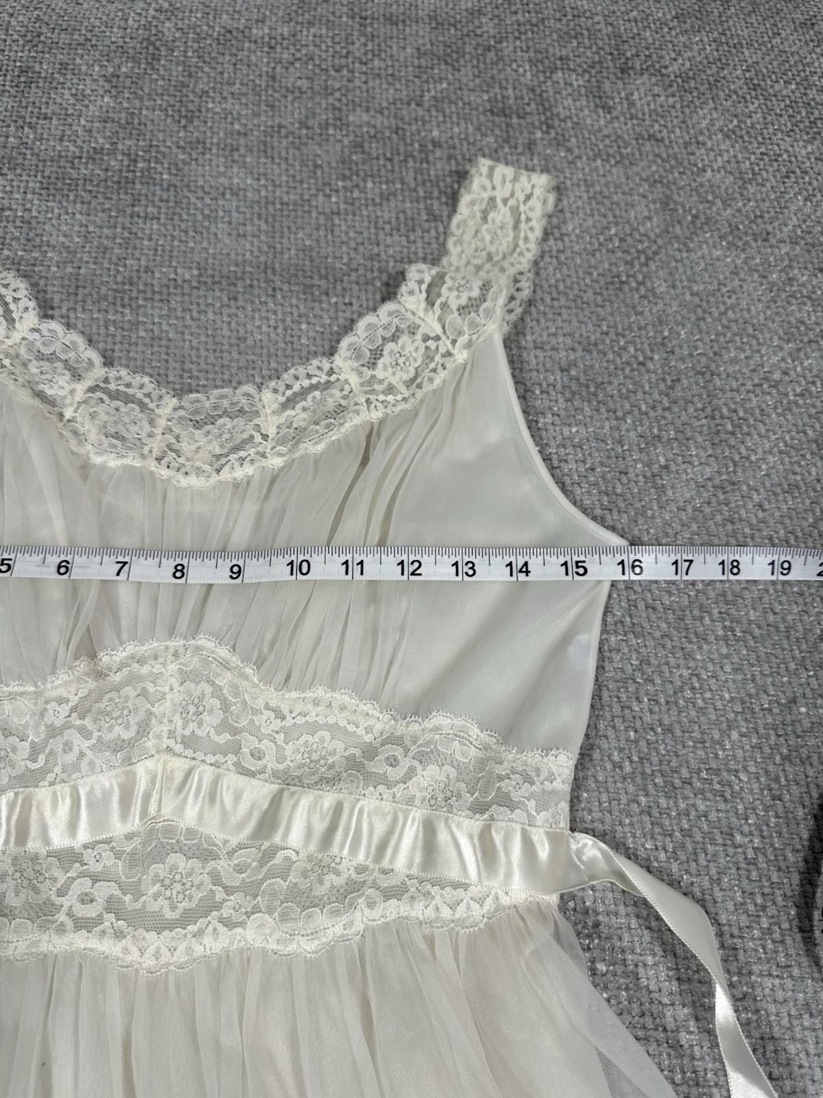 Vintage Vanity Fair Night Gown Womens 34 Lingerie Peignoir Bridal 50s 60s Read