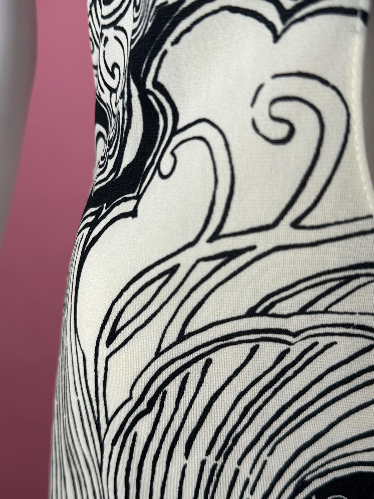 1970s SMACK From California. Abstract Print O Ring. CUT OUT Dress. Small. As Is