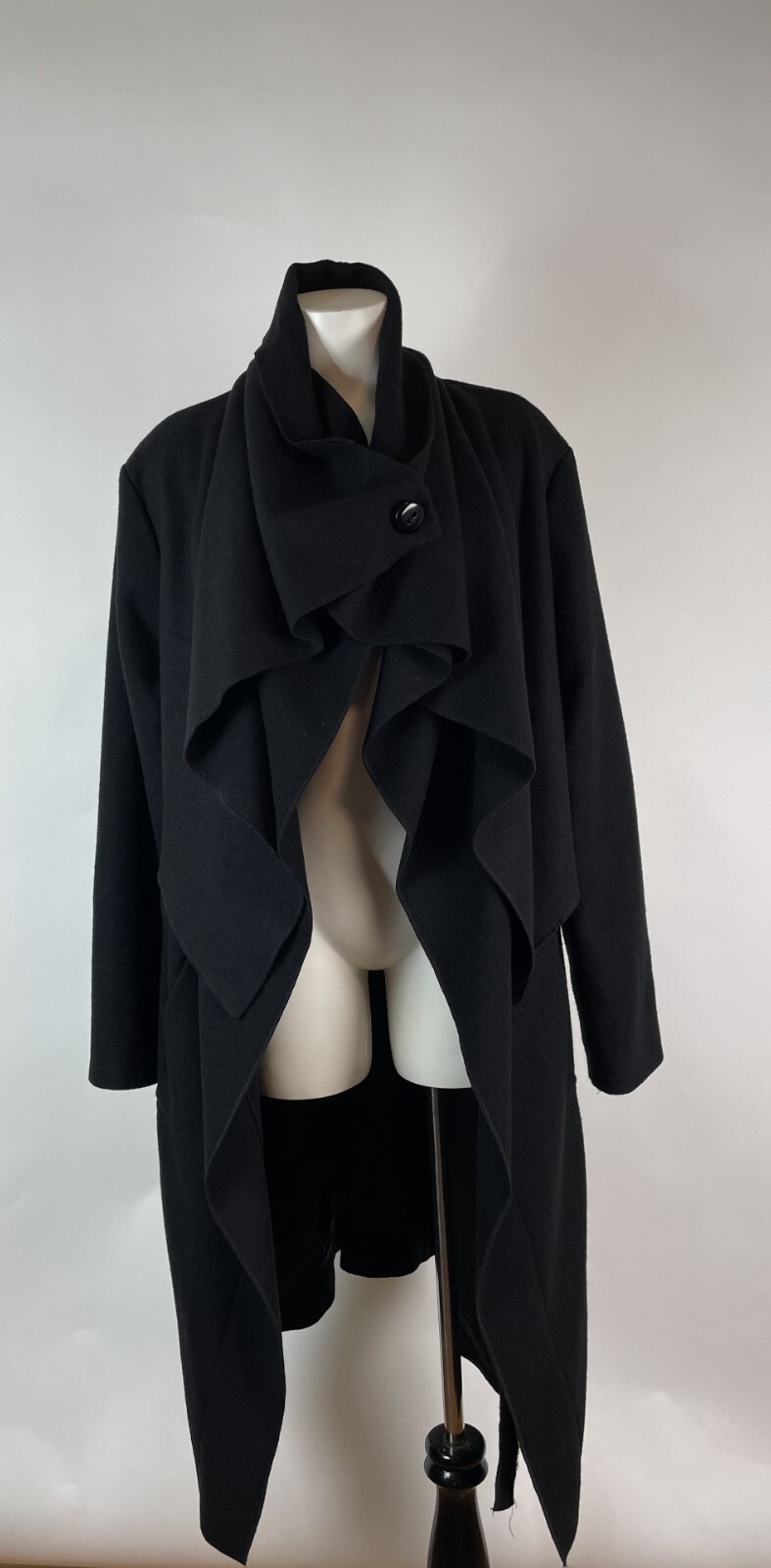 VTG. 1990’s ADEPTT Handmade “Art To Wear” Ruffle Black Wool Coat XL