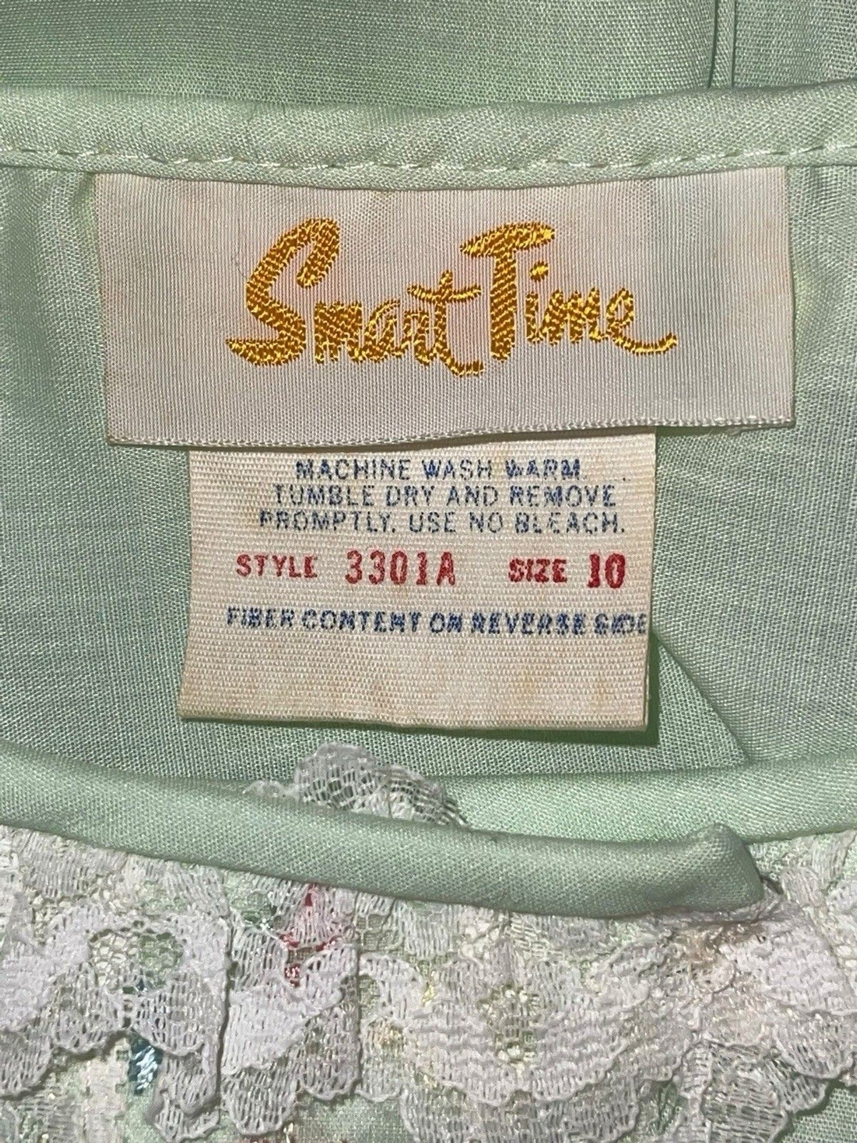 Vtg Smart Time Lace Trim Housecoat Nightgown Size 10 Green Embroidery NOS