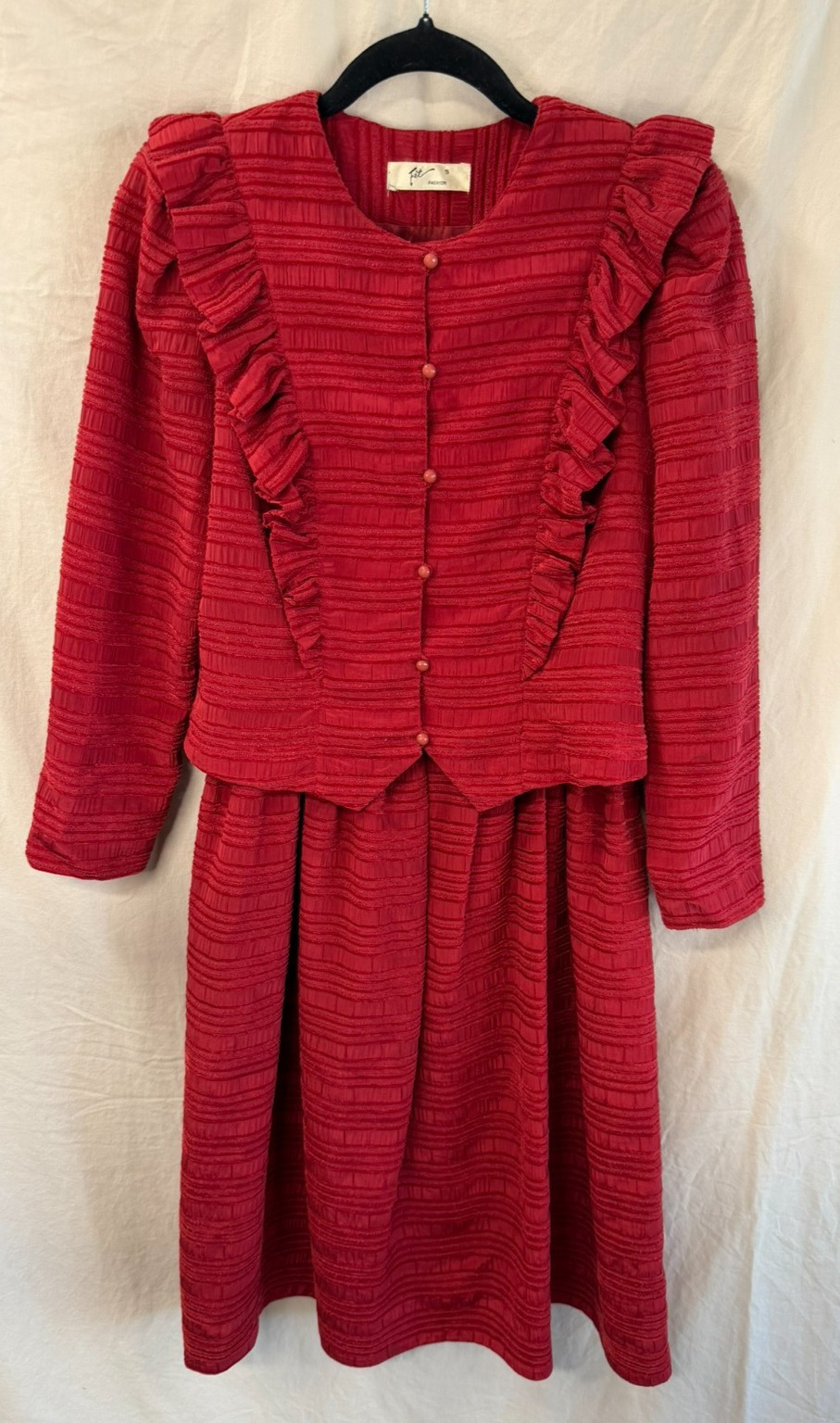 Vintage Red Skirt Suit W/Ruffled Jacket Distinct Horiz. Patt. Size 9 One Piece