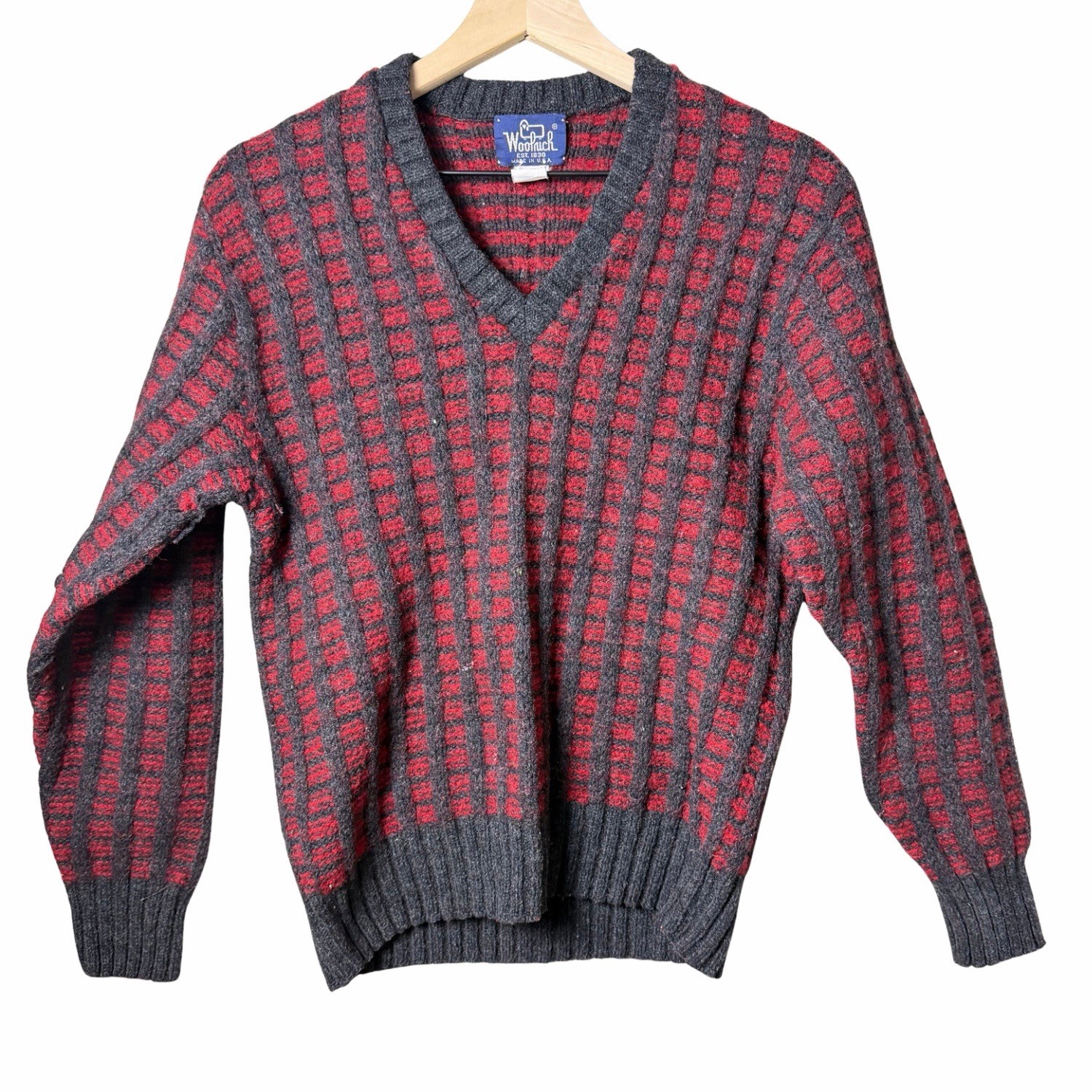 Vintage Woolrich Classic V-Neck Wool Blend Sweater Women’s Size L Made In USA