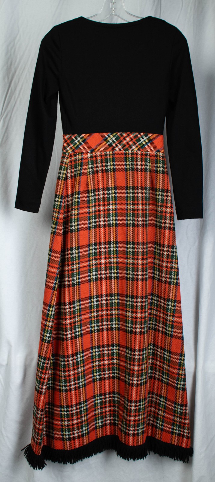 Vintage 1970s Maxi Dress Black Red Plaid Tartan Fringe Sue Brett Fall Holiday 4