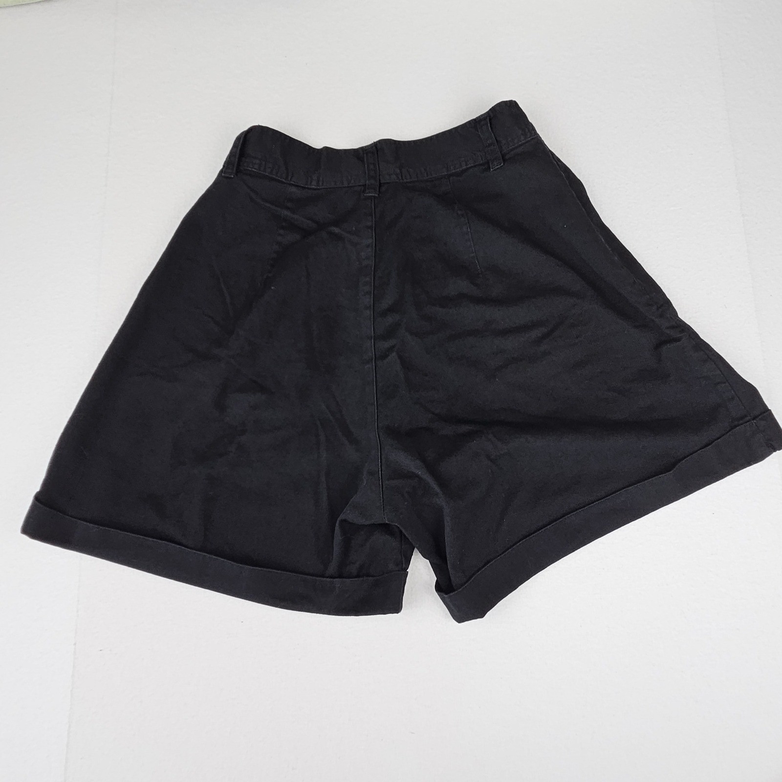 Copper Key Vintage Black High Waisted Pleated Cuffed Shorts Junior 9 Cotton