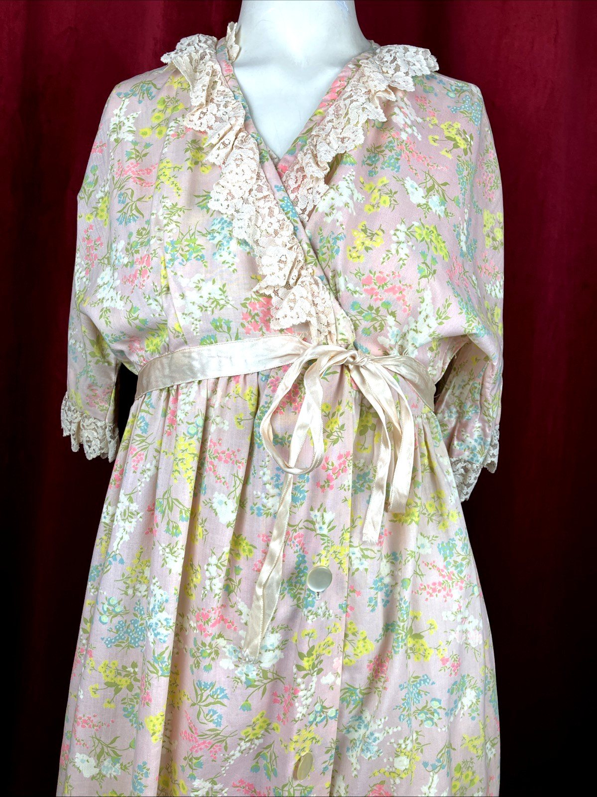 Vintage 50s 60s Loungees Empire Waist Nightgown Novelty Floral Prairie Robe