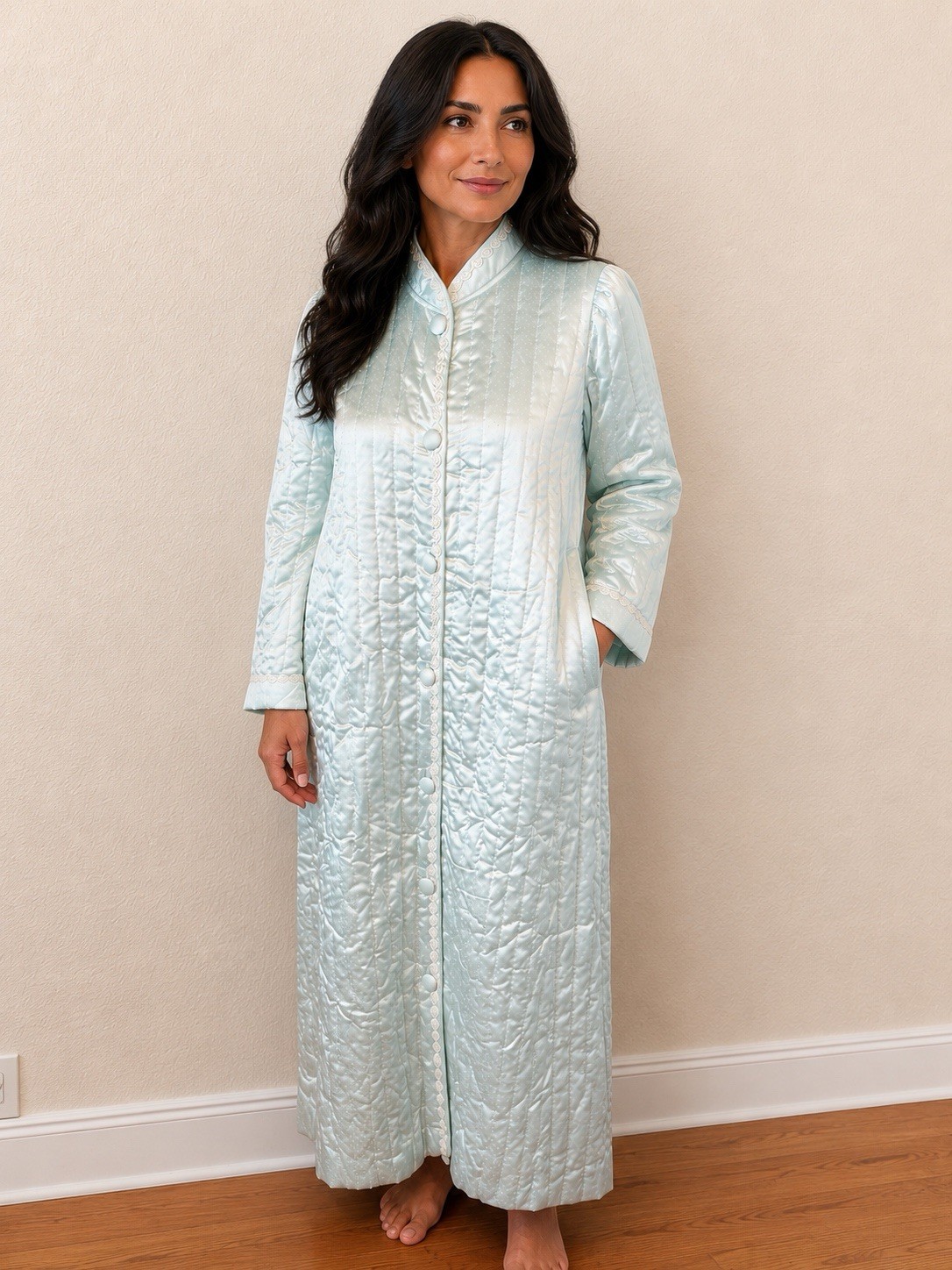 Vintage Miss Elaine Quilted Button Front Robe Light Blue Size Small Cottagecore