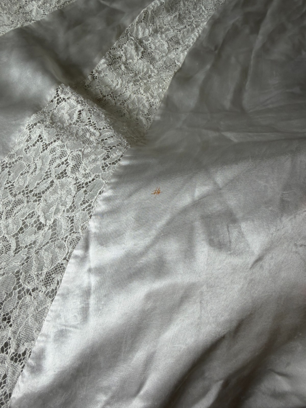 1940s Cathedral Wedding Dress