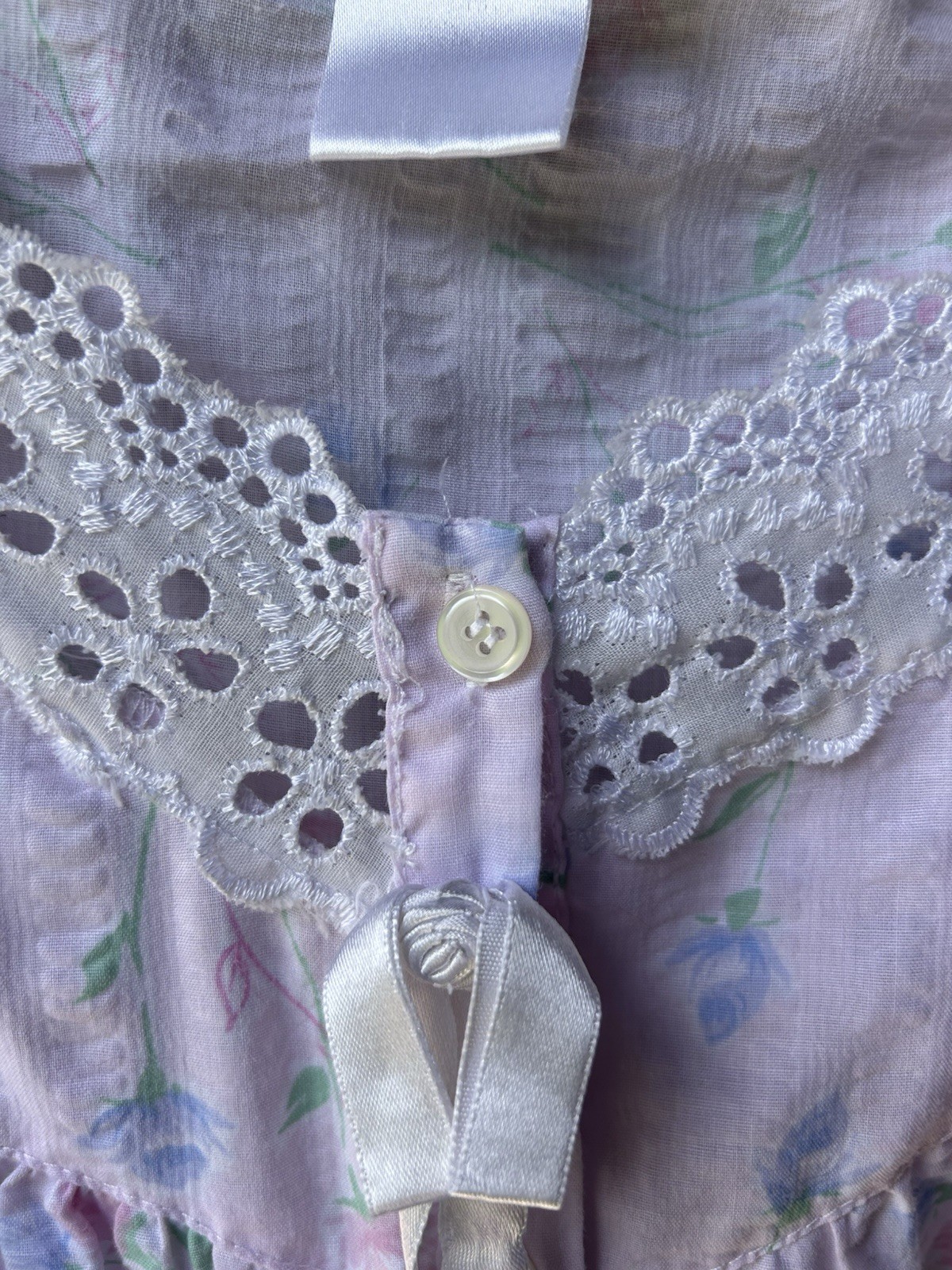 Vintage CHARACTER House Dress Robe Large Pink Multi Floral Sheersucker Button