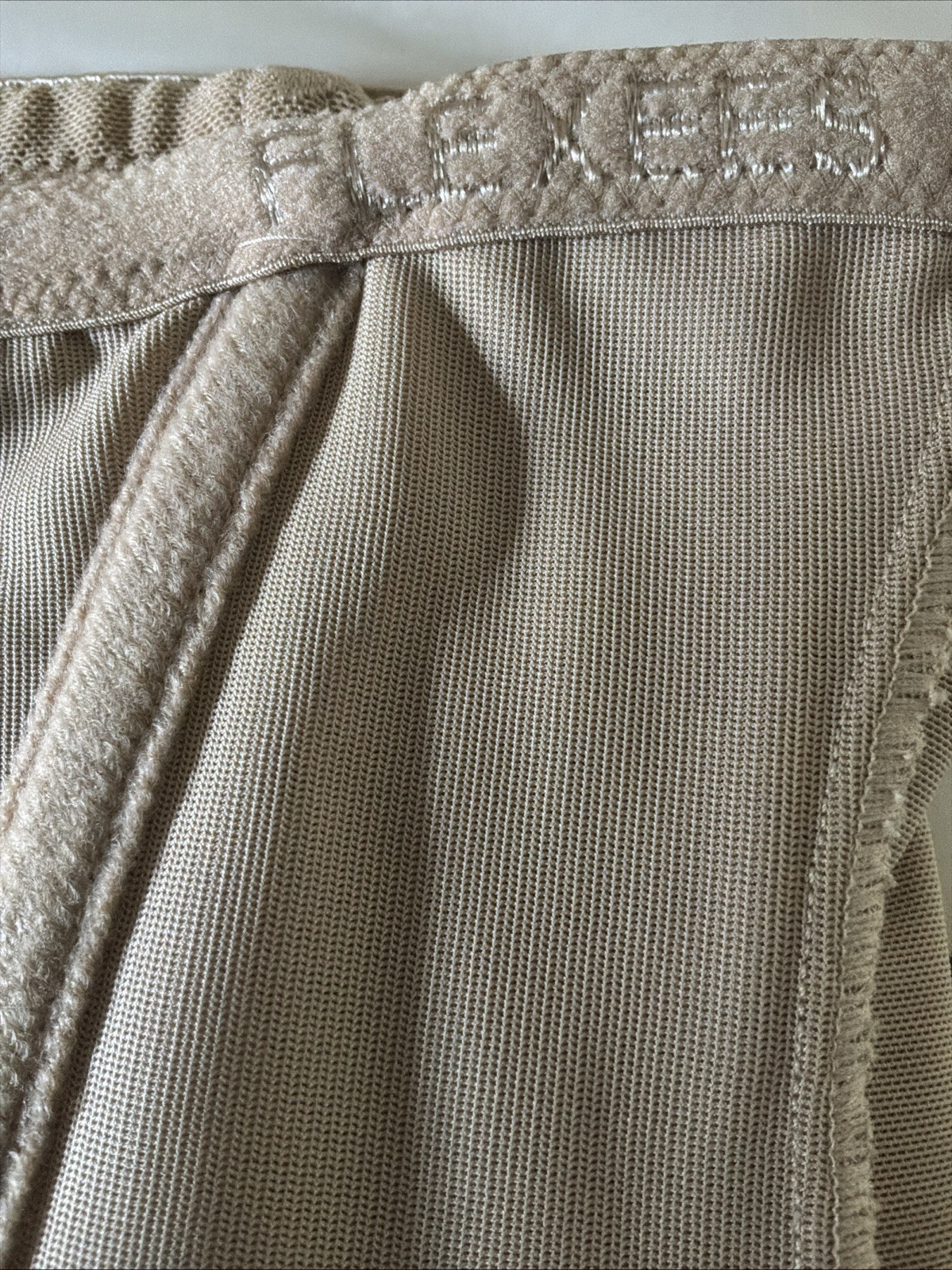 VTG FLEXEES SZ L BEIGE NET FLORAL LONGLINE SHAPER GIRDLE~TUMMY CONTROL HI-WAIST